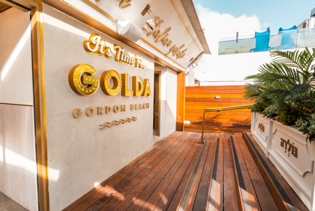 שיפוץ גלידריית גולדה 2